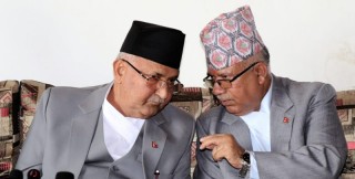 कर्णालीमा एक भए ओली-माधव समूह, सरकार ढल्ने भएपछी तनावमा प्रचण्ड !