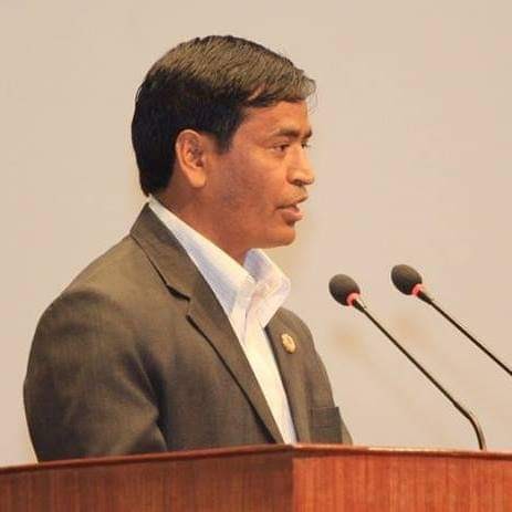 एमालेका तीन मन्त्री द्वारा राजिनामा, महेन्द्र बहादुर शाही अल्पमतमा ।