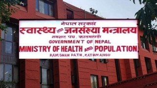 स्वास्थ्य मन्त्रालय भन्छ : अक्सिजन ल्याउन बिरामीका आफन्तलाई  नभन्नु, अस्पतालले नै व्यवस्था गर्नु