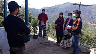 सङक्रमितको मनोबल उच्च बनाउदै गुल्मीको भगवती युवा क्लब 