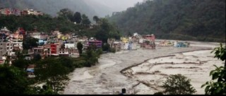 फेरि बढ्यो मेलम्ची नदीमा पानीको  बहाव