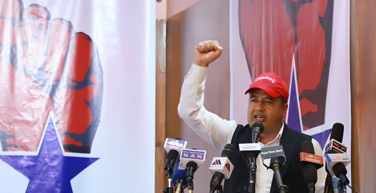 युथफोर्सले कुनै बन्दुक बोक्नुपर्दैन, लालसलाम गर्ने यो मुड्की काफी छ !