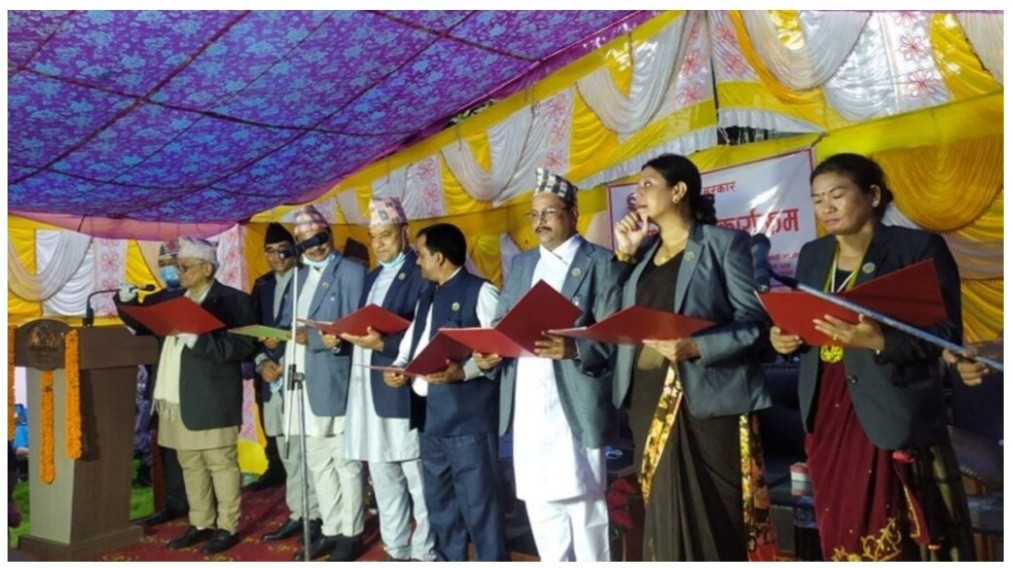 लुम्बिनी प्रदेशका नवनियूक्त मुख्यमन्त्री कुलप्रसाद केसीद्वारा पद तथा गोपनीयताको सपथ ग्रहण 
