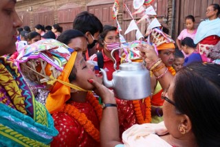 उपत्यका लगायत विभिन्न शहरमा मनाइने पर्व "गाईजात्रा"