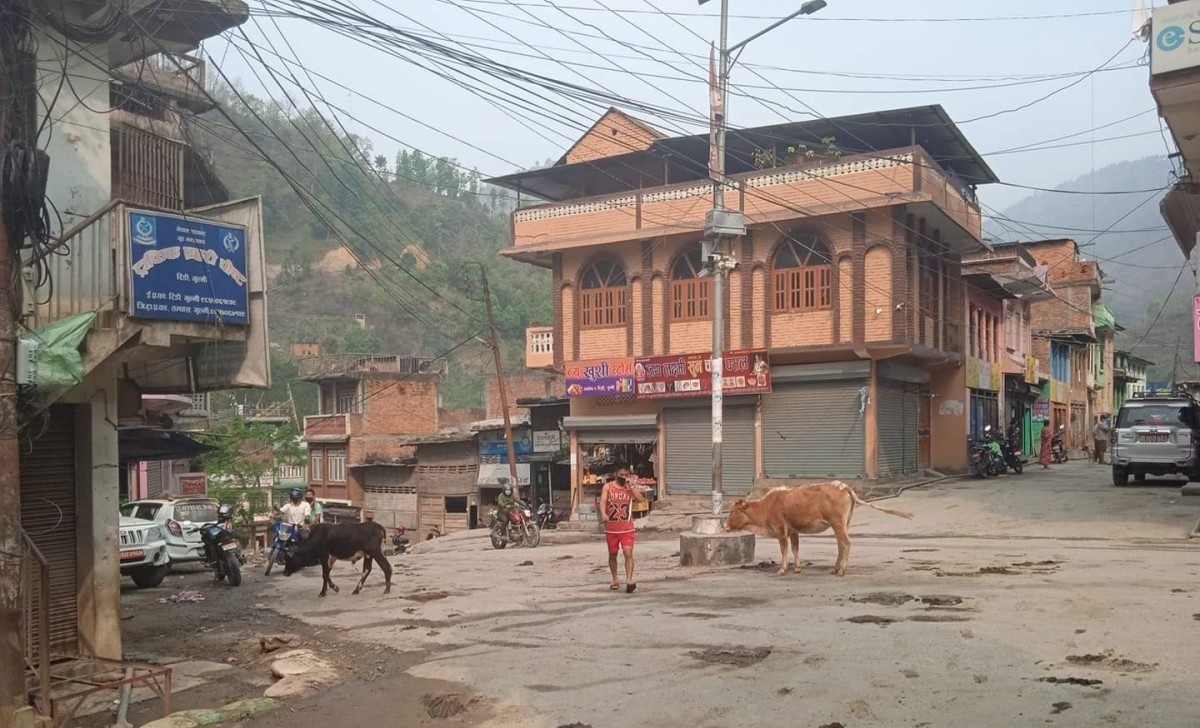 सकिएन कोरोना काल, होटेल व्यवसायीको बेहाल 