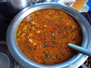 'क्रेज' नघटेको ख्याहाको दहि र रिडि बजारको चुकौनी 