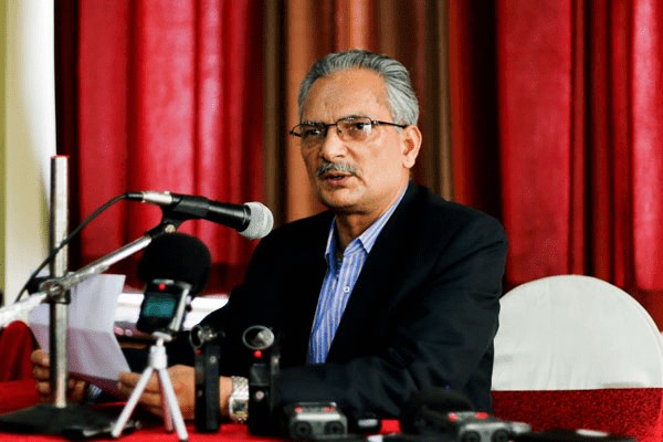 नैतिकता छ भने एमाले सांसदहरू राजिनामा दिएर जनतामा जानुपर्छ : बाबुराम भट्टराई