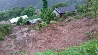 बागलुङमा बाढीले दुई घर पुरिए