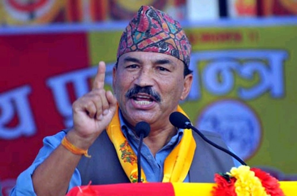 'दुईतिहाइ पर्खेर बस्दैनौं, सडकको बलमा राजा फर्काइँन्छ'-कमल थापा