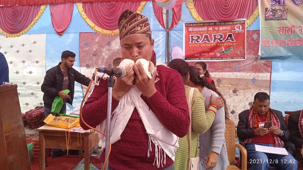 रुरुधाम जुरुक्कै उठ्याे जब कालिगण्डकी तटमा शँख बजे, भजन घन्किए