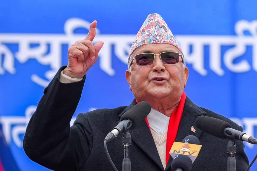 ‘फेरि नारा कपी गरेछन्, ‘आफ्नो गाउँ आफैं बनाऊँ’ को पनि गरेका थिए : ओली