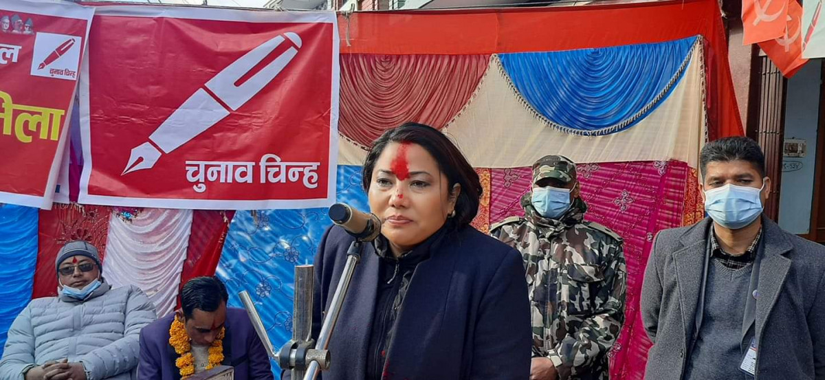 किन रोइन् गृहजिल्ला गुल्मी पुगेर मन्त्री रामकुमारी झाँक्री ?