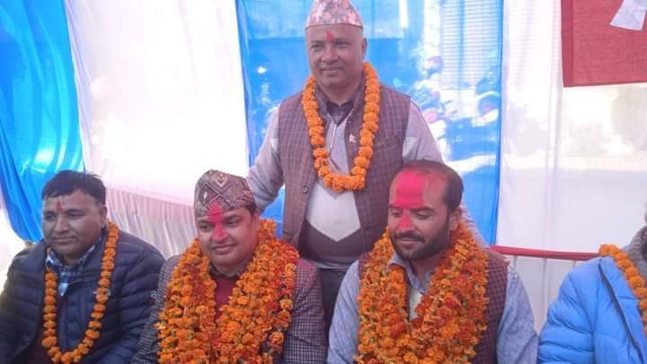 गुल्मीमा पार्टी प्रवेश महोत्सव : एमाले र माओवादी कार्यकर्ता बरालिदा कांग्रेसको पल्ला भारी
