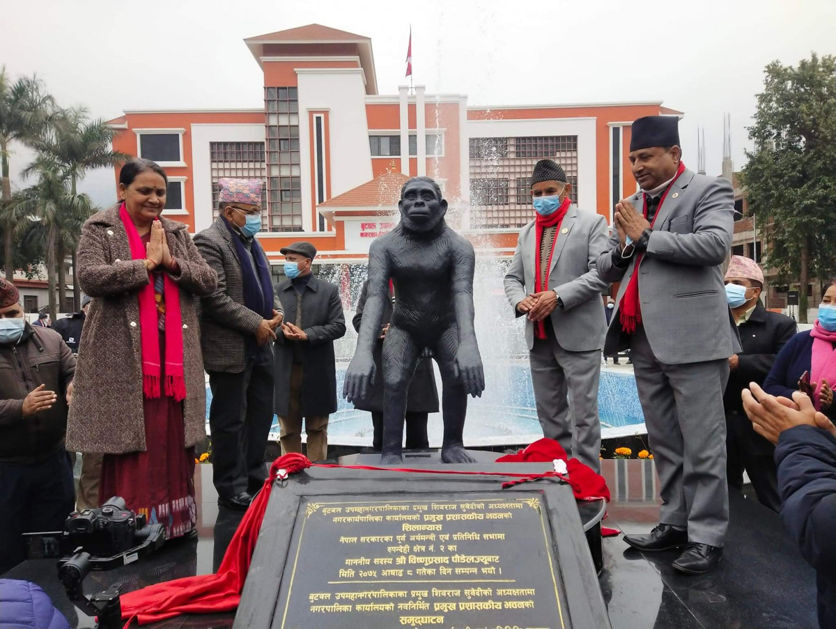 बुटवल उपमहानगरको नयाँ भवन उद्घाटन : 'विकासका काममा सहकार्य गर्न आग्रह'