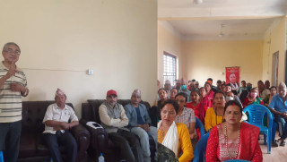 स्मृति सामुदायिक वन बाटीकामा हुने प्रस्तरकला कार्यशालाको तयारी तिब्र