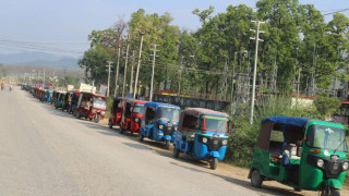 रिक्सा व्यवसायीको ध्यानाकर्षण र्‍यालीमा देवदहको मेयरका प्रत्यासीको सम्बोधन र प्रतिबद्धता
