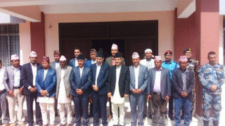 बझाङका १२ वटा स्थानिय तहका जनप्रतिनिधिले लिए सपथ ग्रहण