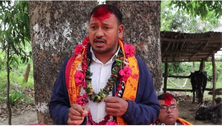 शिक्षक र कर्मचारीलाई ७ दिनभित्र दलको आबद्धता त्याग्न नगरपालिकाको निर्देशन