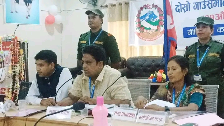 पर्यटकको पर्खाइमा जमुहानी ताल, यस्तो छ तालका माछाको कहानी