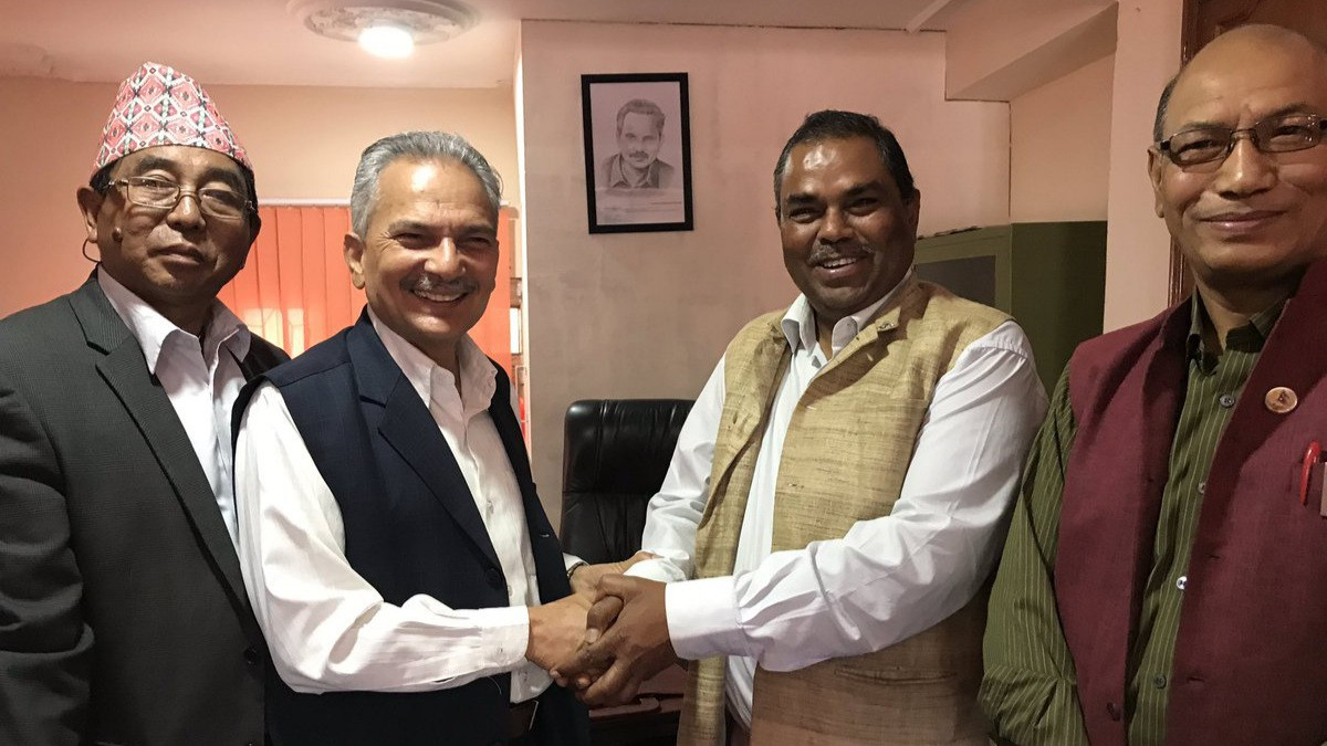 भट्टराई र यादव छुट्टिने सहमति, अल्पमतमा रहेका बाबुरामले नयाँ शक्ति व्युँताउलान् ?