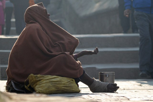 काठमाडौंमा चन्दा माग्न निषेध : असहाय, बिरामी र बेवारिसेलाई महानगरले व्यवस्थान गर्ने