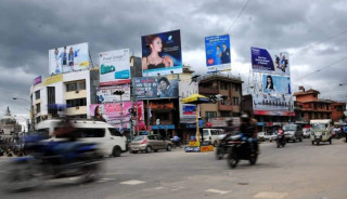 अबदेखि तोकिएको स्थानमा मात्रै डिजिटल होर्डिङ बोर्ड