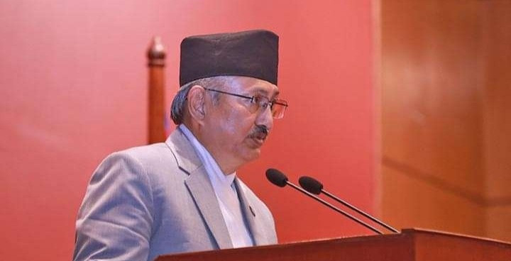 मुलुकभरका हवाई तथा स्थलनाकाहरु व्यवस्थित गर्छौंः गृहमन्त्री खाँण