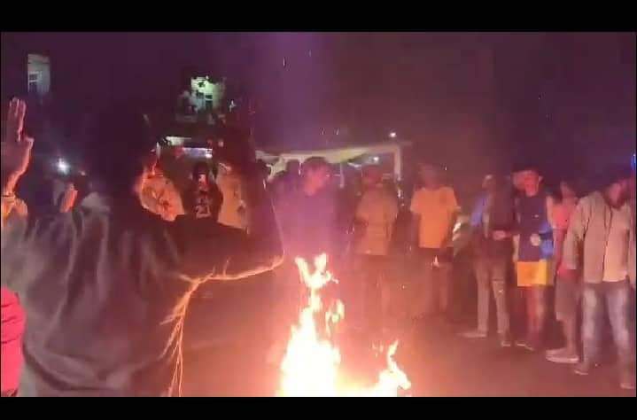 नेपाल बन्दको पुर्व सन्ध्यामा ठाउँ-ठाउँमा मसाल जुलुस र कोणसभा