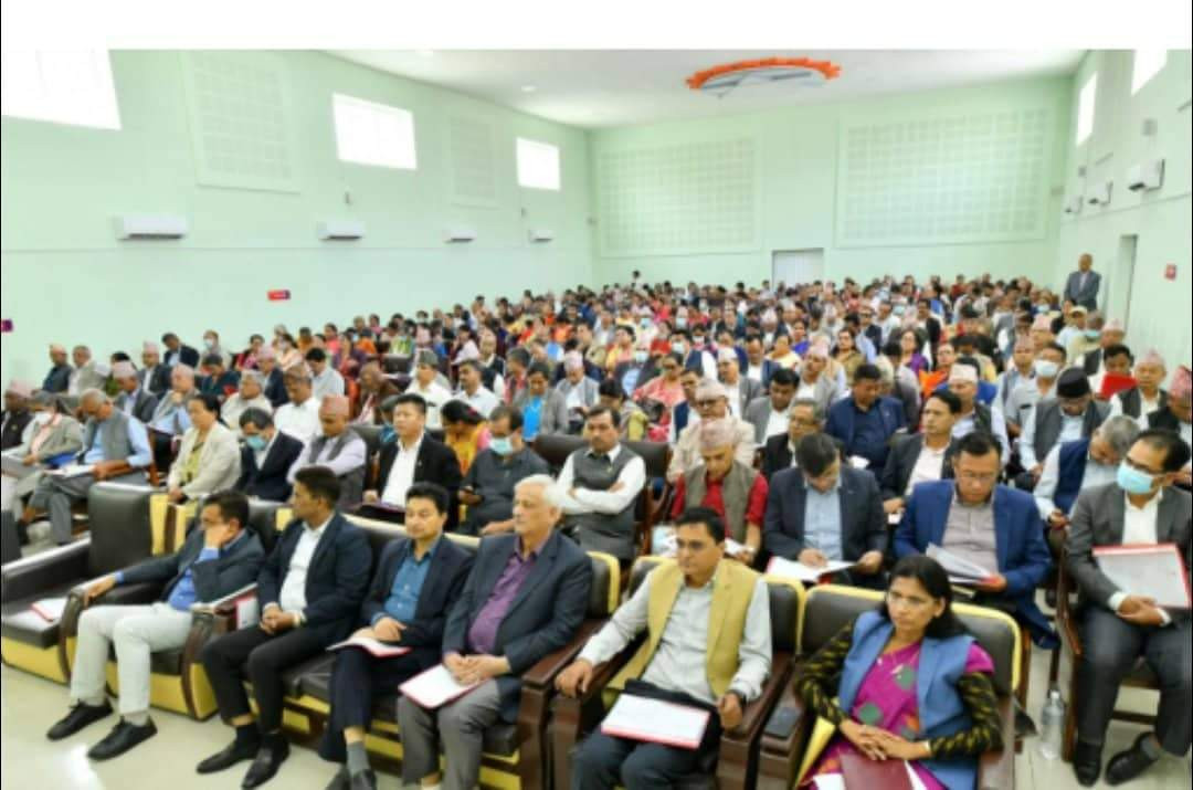संसदीय गतिविधिमा सहभागी हुने कुरालाई पहिलो प्राथमिकतामा राख्न ओलीको निर्देशन