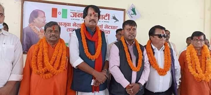 जनमत पार्टीका कार्यकर्ता द्वारा ताेडफाेड