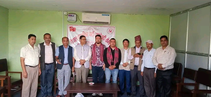 विप्लव' नेतृत्व नेकपाको युवा संगठनका लुम्विनी प्रदेश इन्चार्ज सहित माओवादी केन्द्रमा प्रवेश
