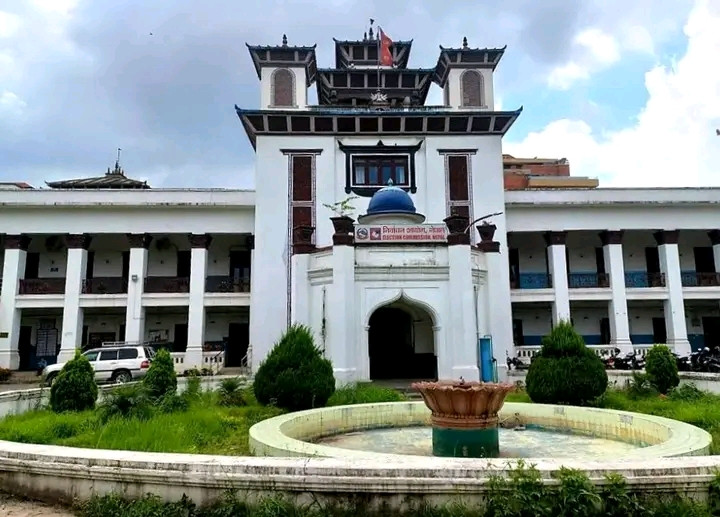 अन्तिम  मतदाता नामावली सार्वजनिक, झन्डै १ करोड ८० लाख मतदाता, कुन प्रदेशमा कति ?  