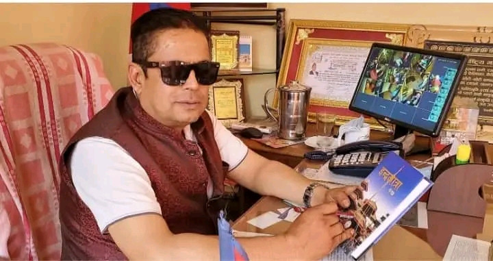 सामाजिक सञ्जालमा उम्मेदवारलाई भोट माग्ने वडाध्यक्ष रिजाललाई पाँच हजार जरिवाना