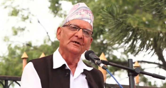 मुलुकलाई ठिक ठाउँमा लाने हो भने शिक्षाको जिम्मेवारी राज्यले लिनुपर्छ : चित्रबहादुर केसी