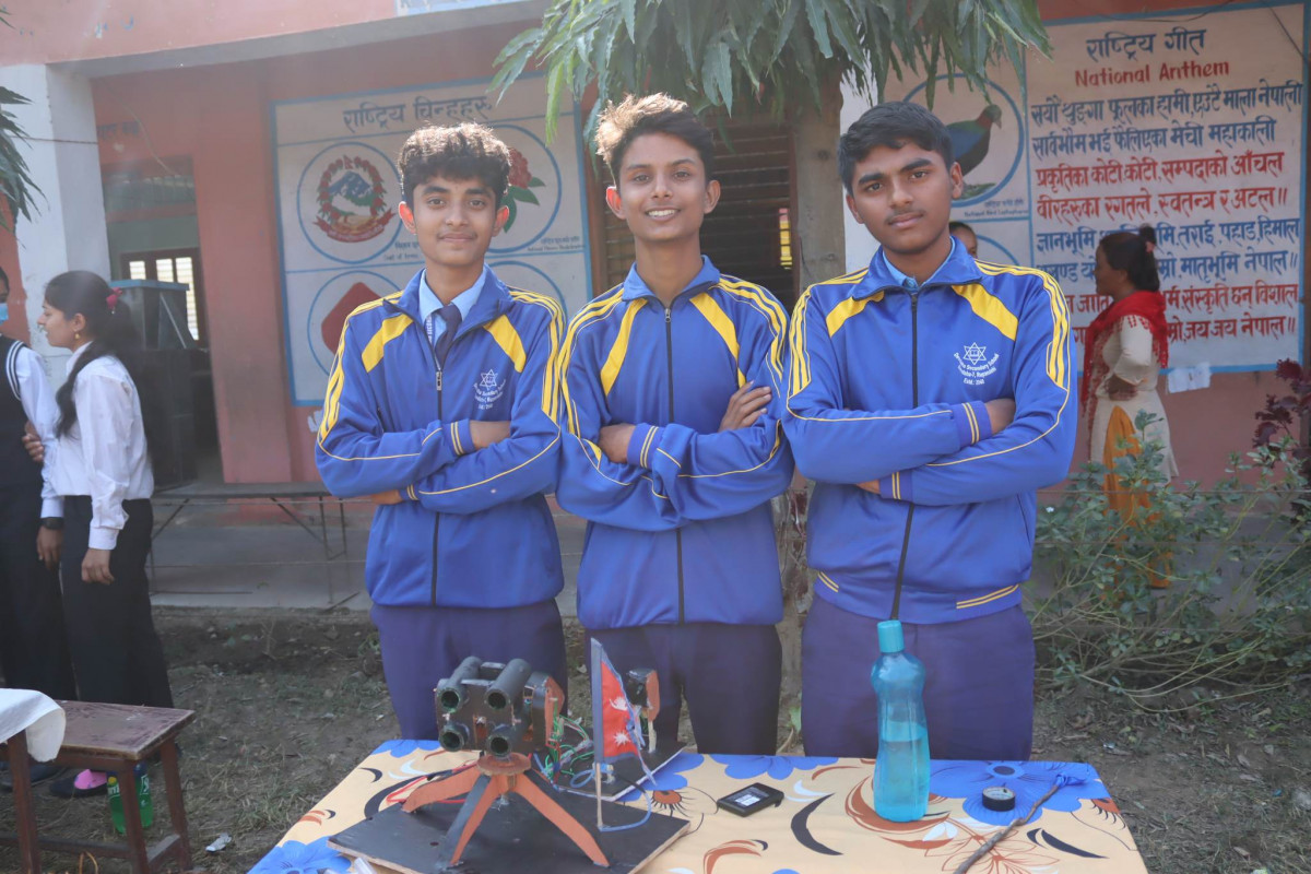 देवदह माविमा विज्ञान तथा सुचना-प्रबिधि प्रदर्शनी 