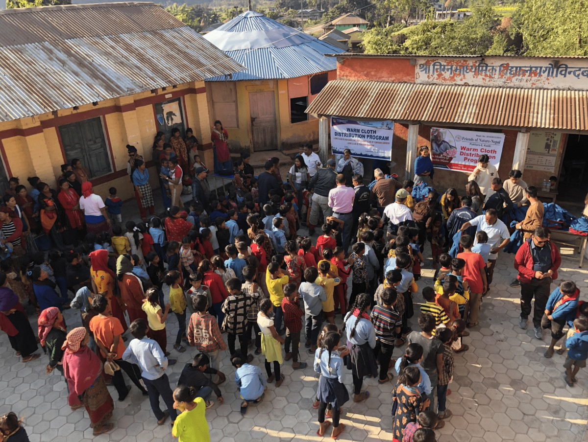 न्यानो कपडा बाँड्न पोखराबाट माडी पुग्यो लायन्स क्लब