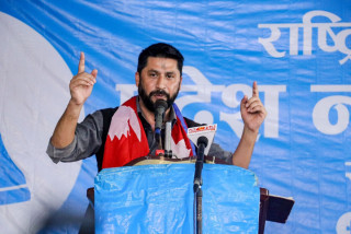 रविले भने `मन्त्रालय तोक्ने जिम्मेवारी प्रधानमन्त्री प्रचण्डलाई´
