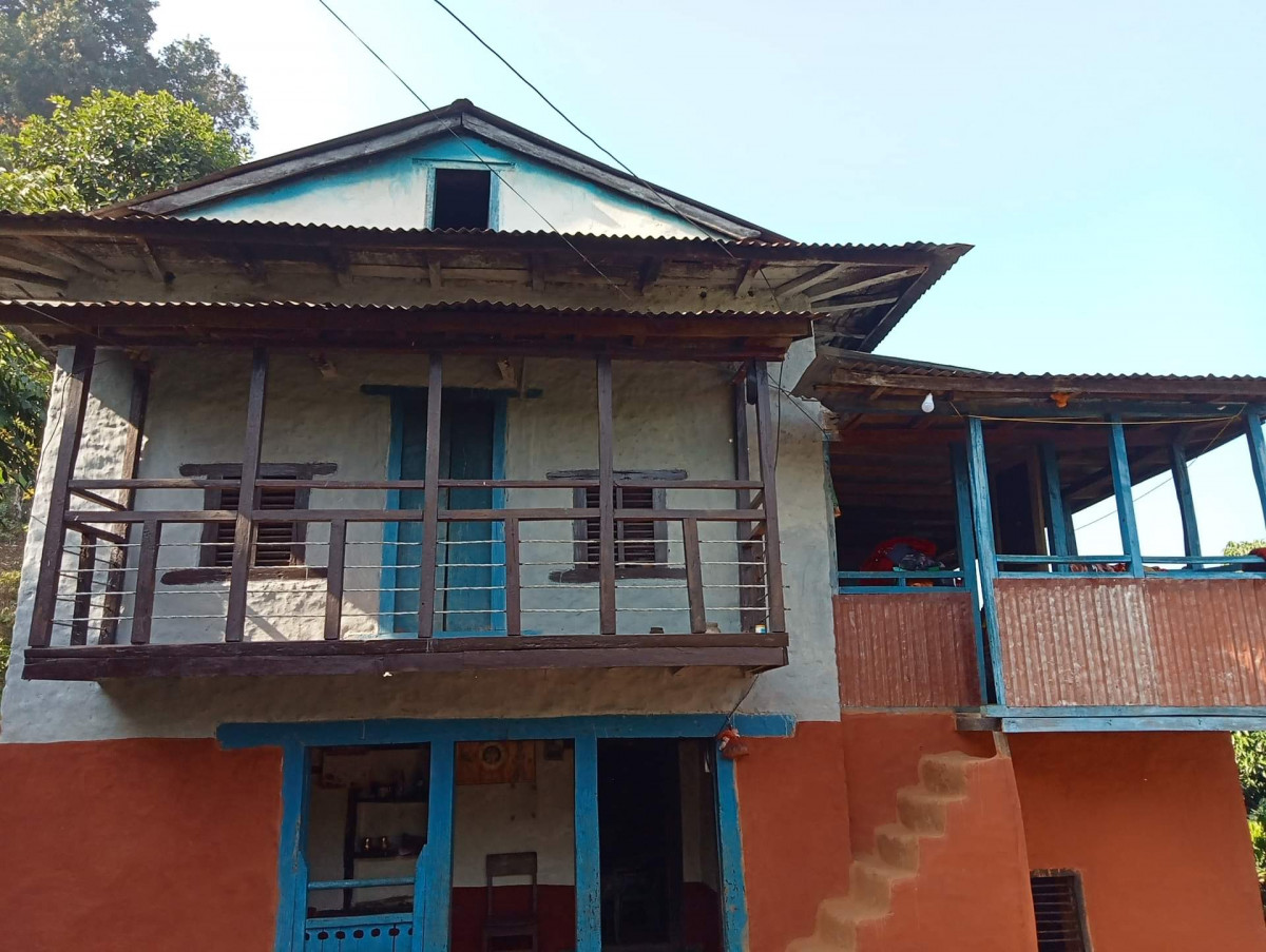 गुल्मी थाेर्गाका तपस्वी नारायण जसकाे घरमा पुग्दा आस्थाले शिर निहुरिन्छ 
