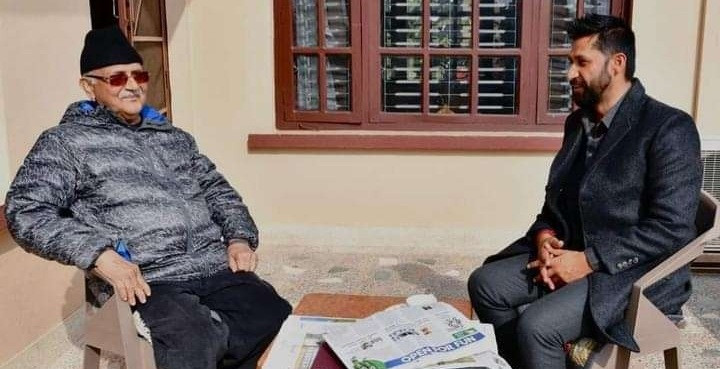 प्रधानमन्त्री प्रचण्डलाई भेटेलगत्तै ओलीलाई भेट्न बालकोट पुगे रवि