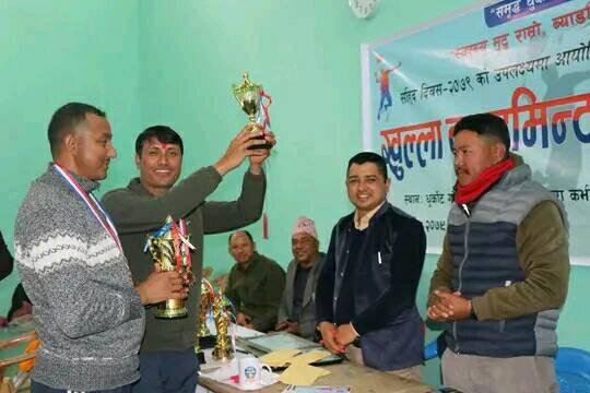 धुर्कोटले शहीद दिवसरमा आयोजना गरेको व्याडमिण्टन प्रतियोगिताको समापन 