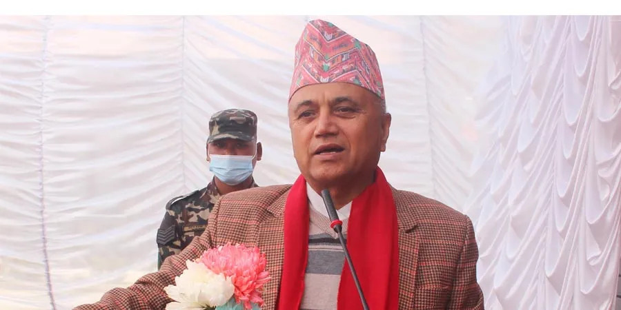 तीन-तीन महिनामा सरकार फेरिए दुर्भाग्यपूर्ण : मुख्यमन्त्री अधिकारी  