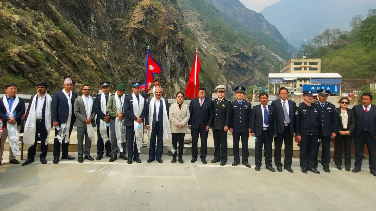 चीनले अनिश्चितकालका लागि बन्द गर्यो तातोपानी नाका