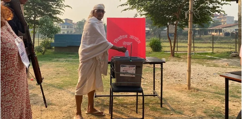 चितवनमा किरियापुत्रीद्वारा मतदान