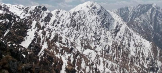 तिन दिन देखि परेको पानीले यार्सागुम्बा सङ्कलन गर्ने  समस्या स्थानिय  मानिस घर फर्कदै