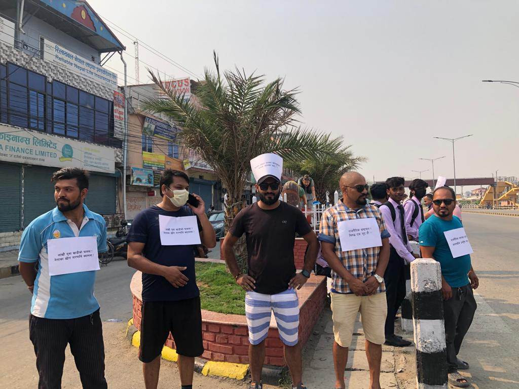 मुलुकभरका हवाई तथा स्थलनाकाहरु व्यवस्थित गर्छौंः गृहमन्त्री खाँण