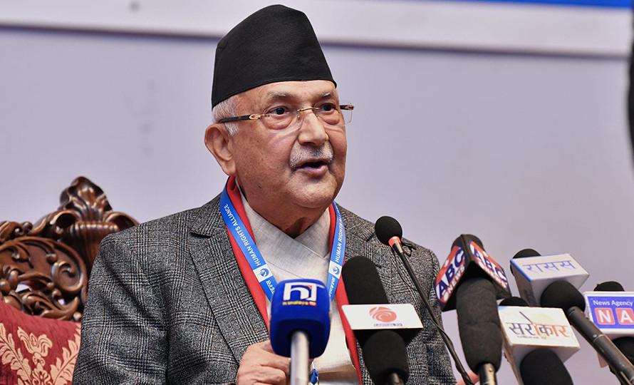 सय केजी सुन प्रकरणमा ओलीले मागे गृहमन्त्रीको जवाफ, जथाभावी नबोल्न चेतावनी