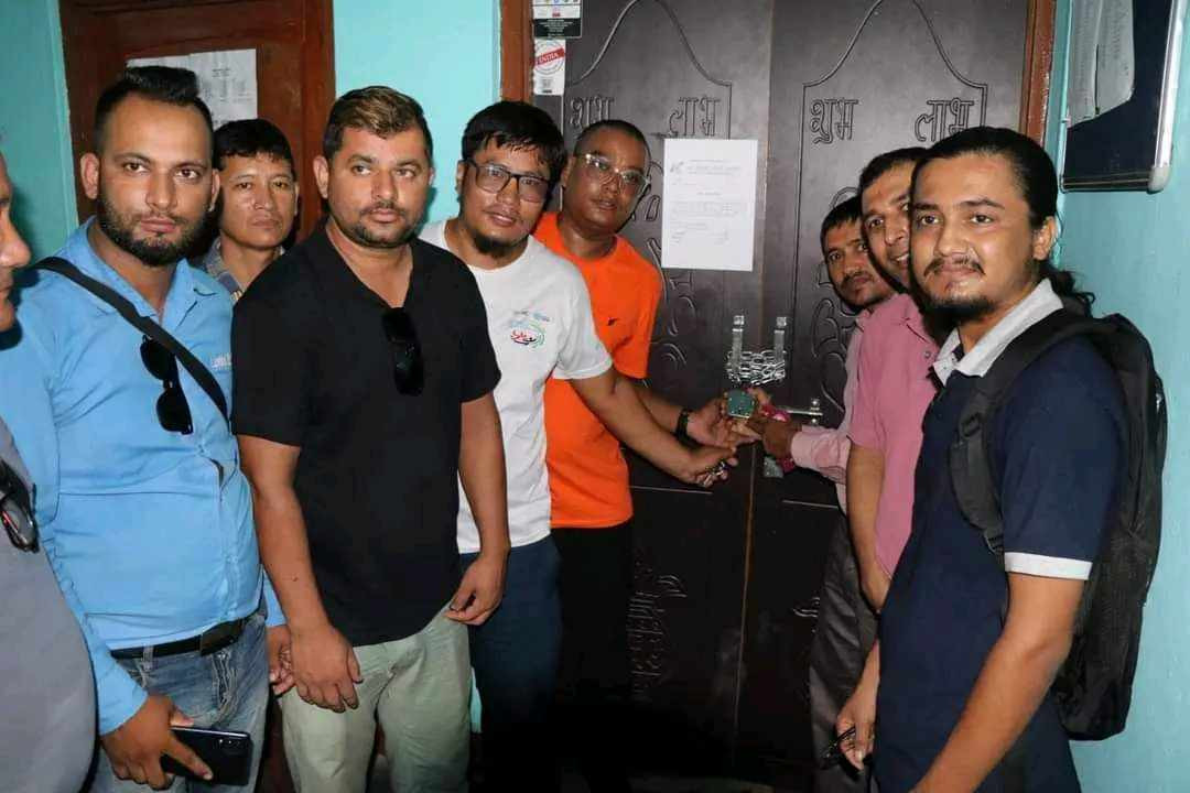 प्रेस चौतारी रुपन्देहीले लगायो पत्रकार महासंघको कार्यालयमा ताला