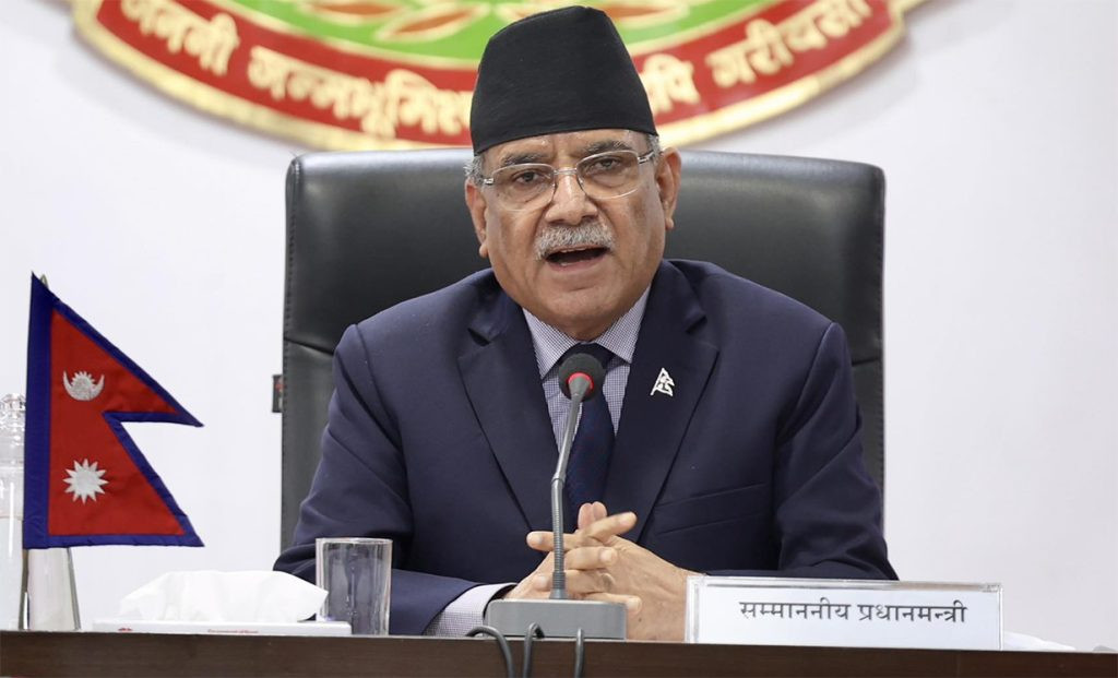 सम्पादकहरुसँग प्रधानमन्त्रीले भने, 'गिरीबन्धु जग्गा प्रकरणको पनि अनुसन्धान हुन्छ'