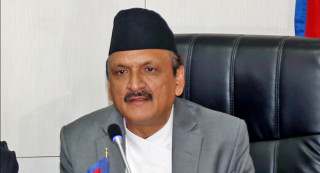 वाह्य लगानी भित्र्याउन लगानी नेपालमा शिखर सम्मेलन गर्छौं : अर्थमन्त्री महत