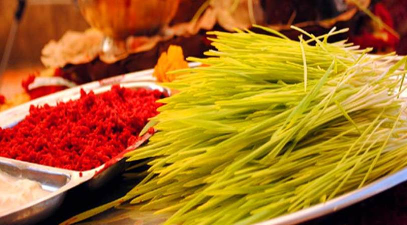 दशैँको टीकाको आज दोस्रो दिन, आज पनि मान्यजनबाट टीका थापेर आशीर्वाद लिइँदै